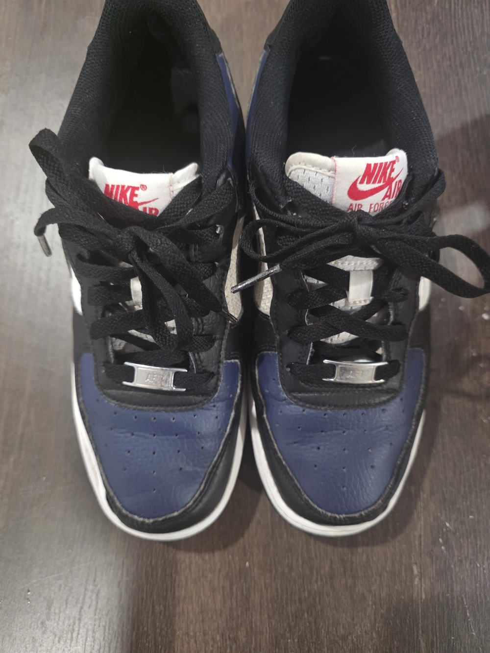 Nike Kids Air Force 1 Low Sneakers - Navy, Black & White with Red Logo